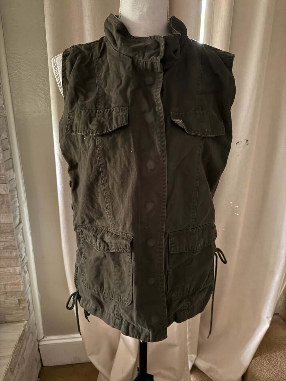 Daytrip Cargo Vest Size L Green Utility Pocket Sleeveless Jacket